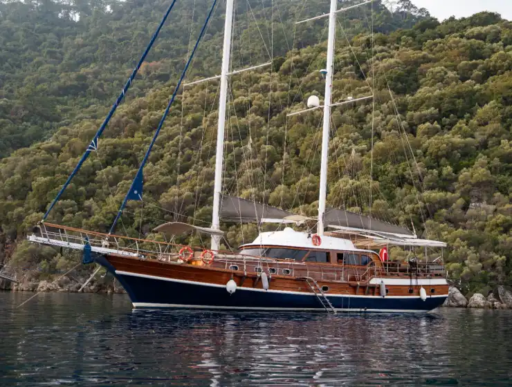 Yüce bey 1 Gulet | Marmaris Gulet Kiralama | Bella Yachting