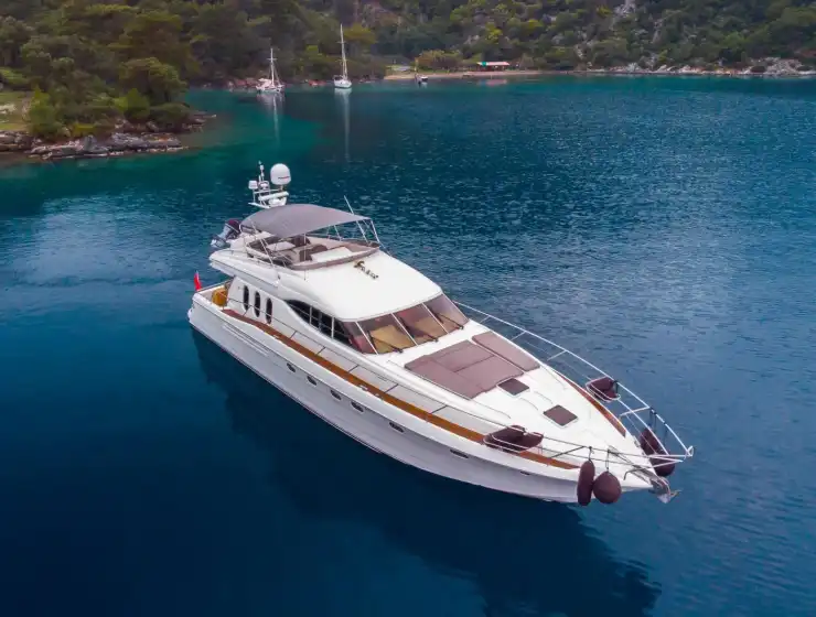 River S Motoryat | Bodrum Motoryat Kiralama | Bella Yachting