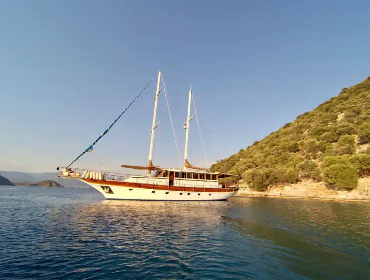Brütüs Gulet | Fethiye Gulet Kiralama | Bella Yachting